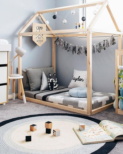 Cama Casita Montessori Barnizada 120x60 Tuo Amore