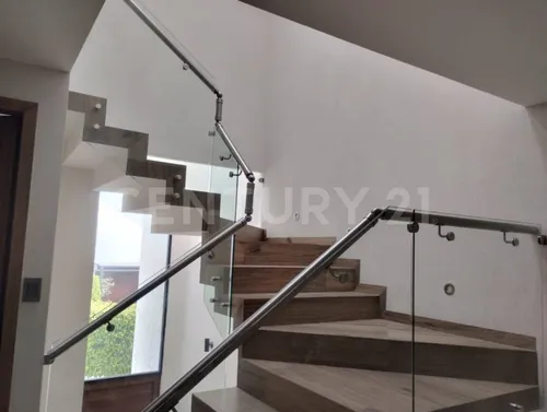 Venta Casa Fraccionamiento Bosques De Zavaleta!!