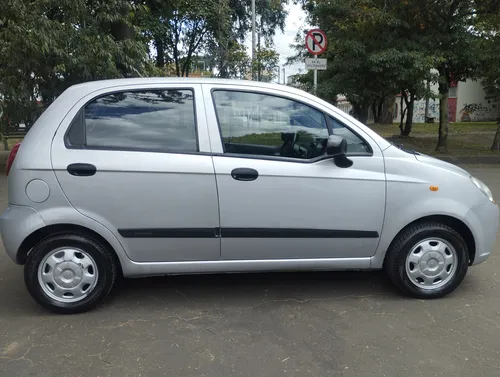 Chevrolet Spark 1.0 Go