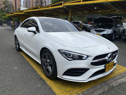 Mercedes Benz Clase Cla 200 1.4 Amg Line 2023