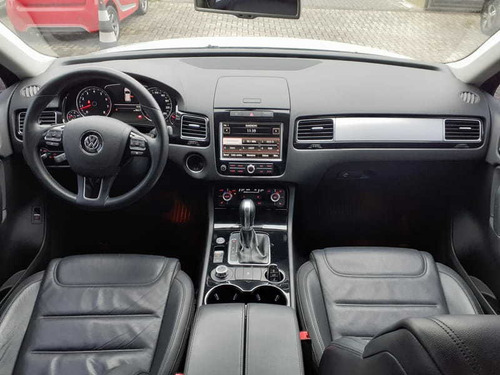 Imagem 10 de 15 de Volkswagen Touareg Tiptronic 3.6 Fsi V6 24v Aut./seq.