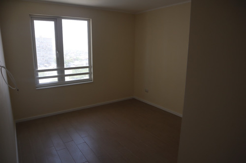 Reservado. Arriendo Dpto. 2d2b En Edificio Espacio Parque