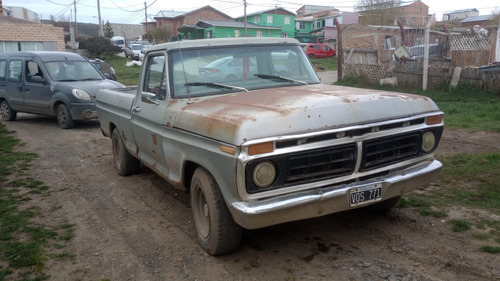 Ford F-100 4.2 V8