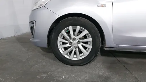 Dodge Attitude 1.2 SXT CVT