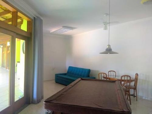 Oportunidade! Casa Alto Padrão Com Piscina E 3 Quartos.