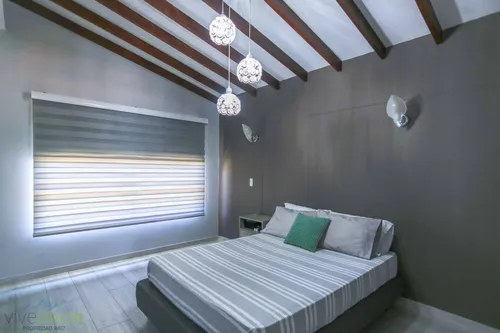 Casa En Venta En Llano Azul. Cod V12978