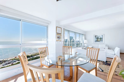 Apartamento En Venta En Playa Mansa De 3 Dormitorios + Dependencia - Torre Jefferson - Complejo Lincoln Center