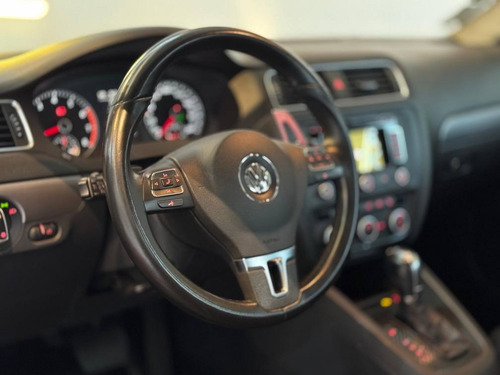 Volkswagen Jetta 2.0 Tsi Highline 4p 211 hp