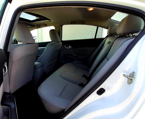 Imagen 13 de 15 de Honda Civic 2015 1.8 Ex Sedan At
