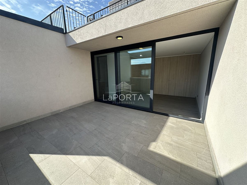 Sin Comisión / Penthouse / Bajos Ggcc