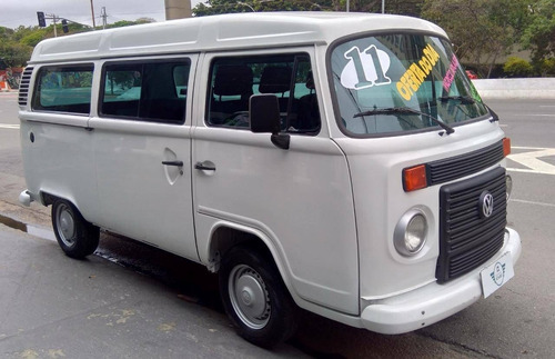 Imagem 3 de 15 de Volkswagen Kombi 1.4 Flex 2011 K