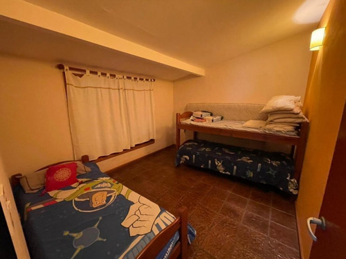 Casa Quinta En Venta Sobre Lote 1893m2. San Vicente. Zona Comercial