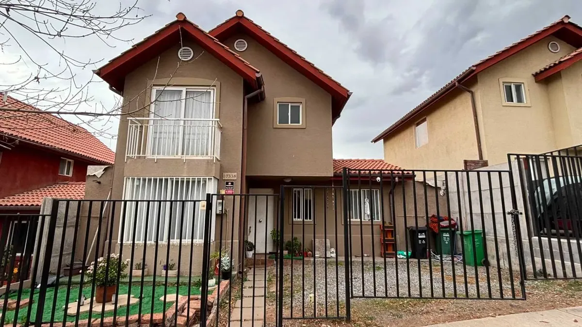Imagen 1 de 20 de Casa En Venta Puente Alto | 4d+3b+e | 5.300 Uf (176366)