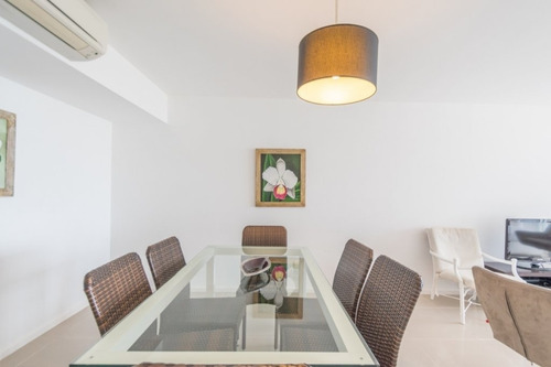 Imagen 14 de 16 de Apartamento En Venta De 3 Dormitorios C/ Cochera En Playa Brava