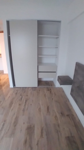 Excelente Departamento Un Dormitorio 6 E/ 65 Y 66