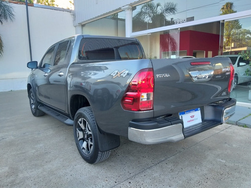 Toyota Hilux 2.8 Cd Srx 177cv 4x4 At 2020