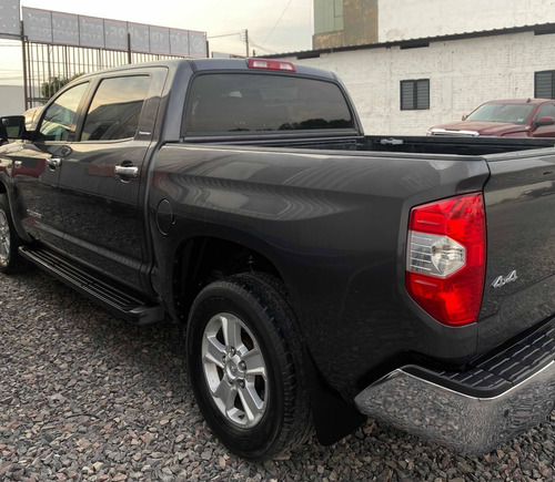 Imagen 9 de 13 de Toyota Tundra 2016 5.7 Limited 4x4 At