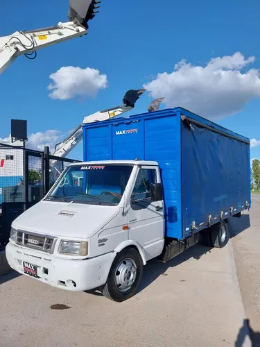 Iveco Daily 70-13 Chasis Con Caja