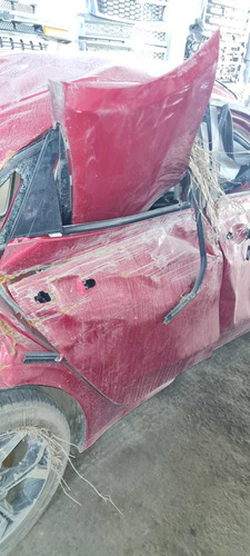 Imagen 4 de 13 de Yonke Kia Forte 2021 Lx Estandar En Partes
