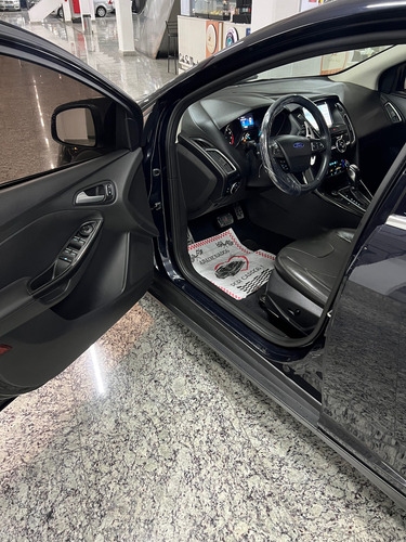 Ford Focus 2.0 Titanium Flex Powershift 5p