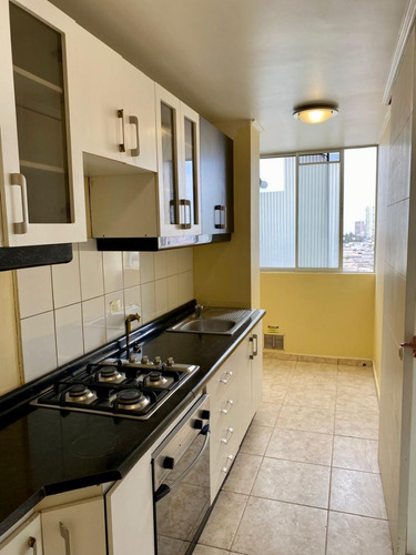 Arriendo Económico Departamento En Edificio Diego Portales