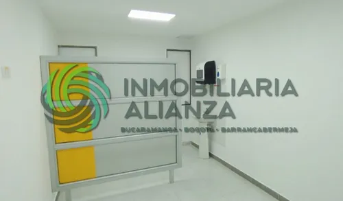 Oficina En Arriendo En Sotomayor. Cod A9074