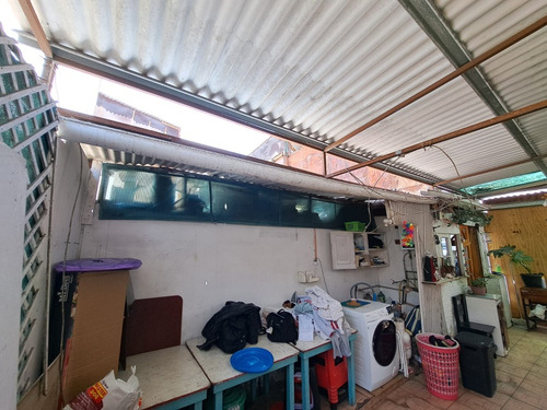 Se Vende Casa Con Local Comercial En El Centro De Iquique