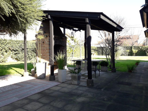 Imagen 3 de 15 de Casa - Castelar Sur