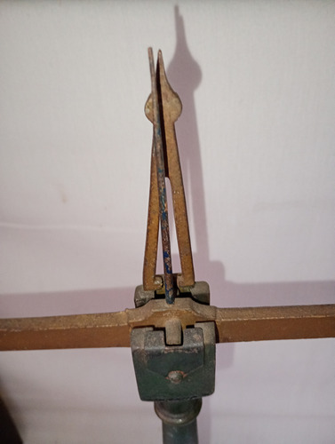 Balança Antiga (Usado)