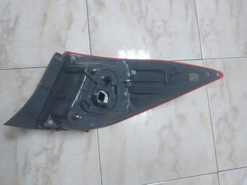 Stop Izq Guardafango Toyota 15/18 Original Usado Como Nuevo (Usado)