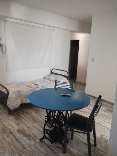 Departamento En Viedma En Primer Piso, Por Día En Viedma