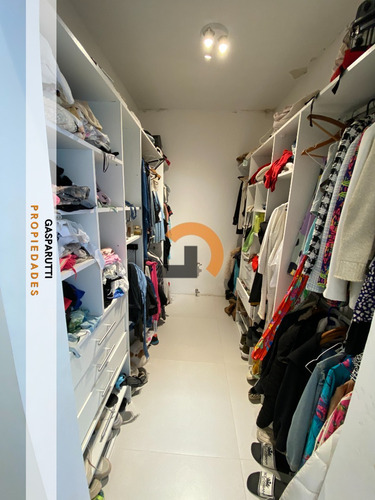 Casa En Venta, 3 Dorm.+ 1 Escritorio Barrio San Matías!