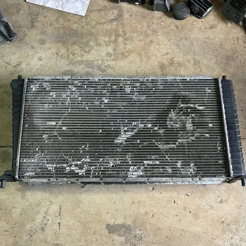 Radiador Ford F150 2003-2008 (Usado)