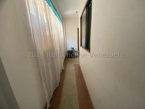 El Bosque Mls# 25-3483 Wm