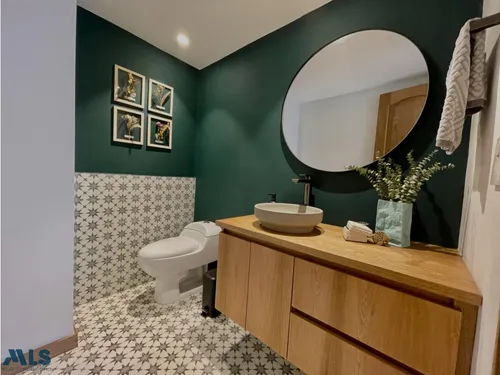 Apto Remodelado Con Mucho Diseño En Las Lomas, El...(mls#255345)