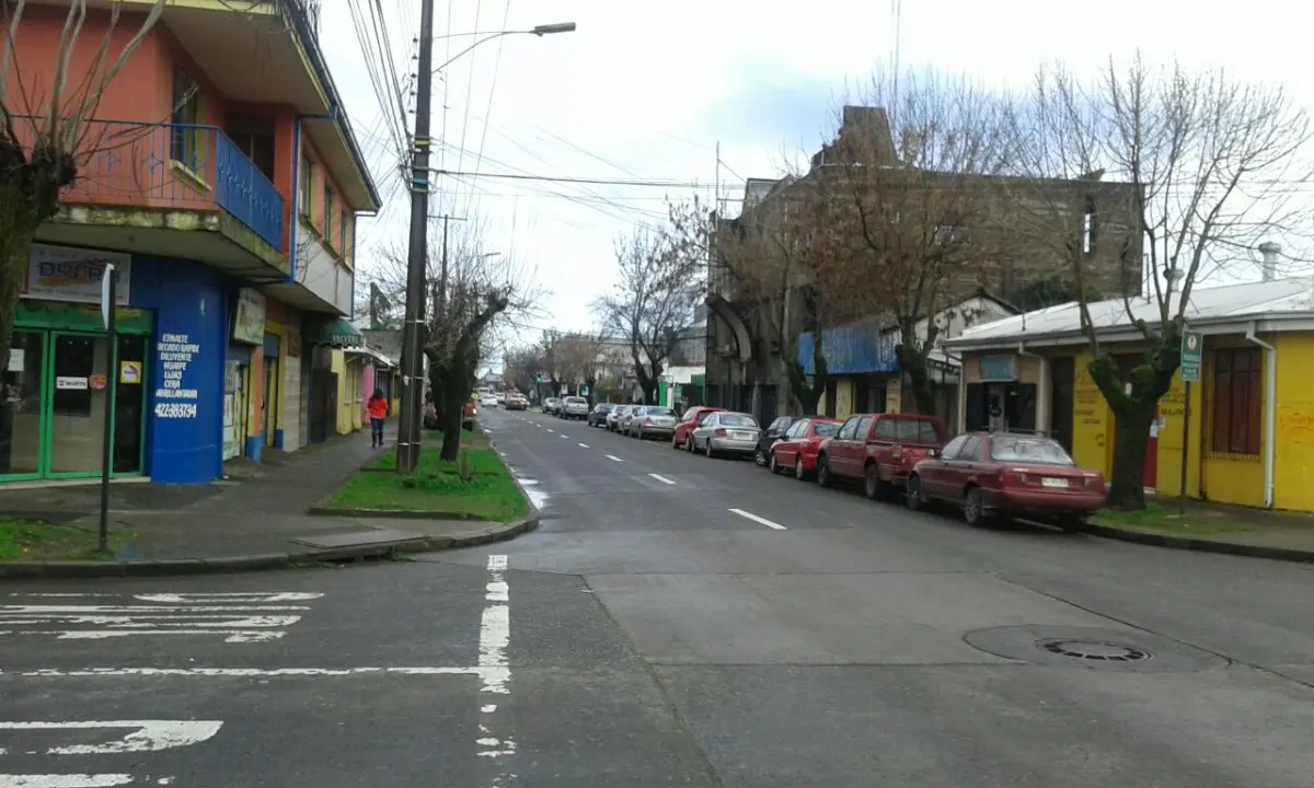 Imagen 5 de 20 de Casa Con Aptitud Comercial Calle Maipón