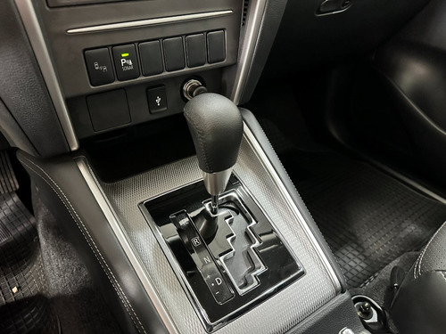 Mitsubishi L200 At 4x4 Black Edition Precio Leasing 2023 0km