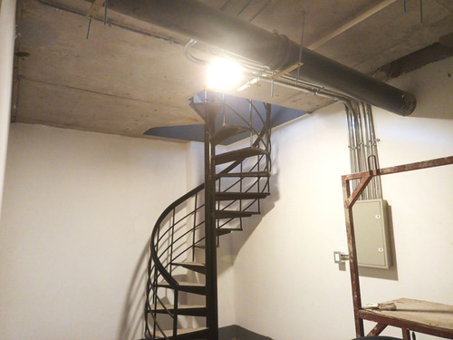 Arriendo Local Comercial 73,11 M2 Nivel Calle + 22,75 M2 En