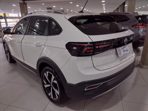 Volkswagen Nivus 1.0 200 Tsi Total Flex Highline Automatico