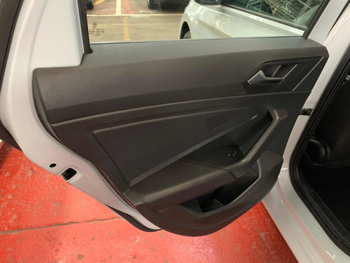 Imagen 7 de 13 de Volkswagen Jetta 1.4t Trendline Aut Ac 2019