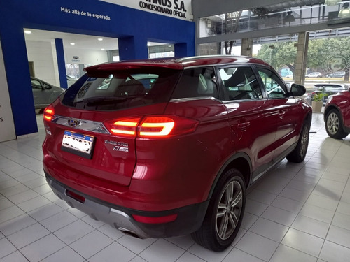 Imagen 3 de 9 de Geely Emgrand X7 Active