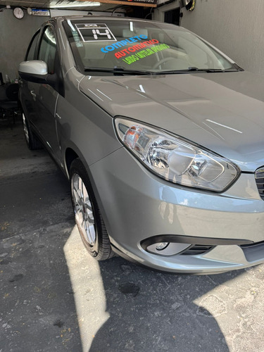 Fiat Grand Siena 1.6 16v Essence Flex Dualogic 4p