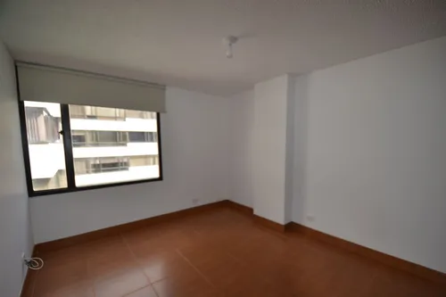 Apartamento En Venta En La Calleja. Cod V12044