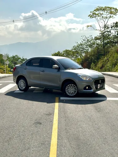Suzuki Swift 1.2 Dzire At