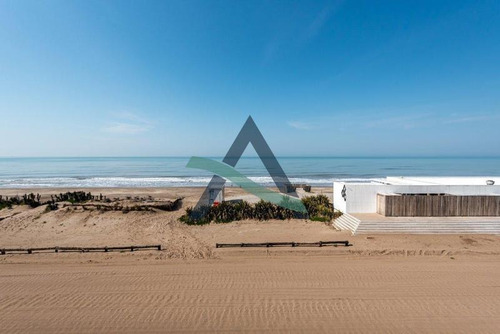 Imagen 20 de 30 de Departamento 4 Ambientes C/ Playroom Frente Al Mar