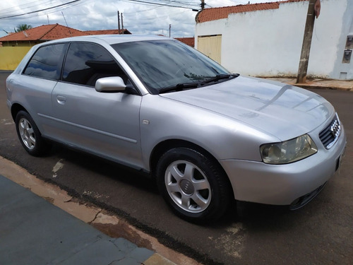Audi A3, Motor 1.6, Ano 2001 - Aceito Trocas