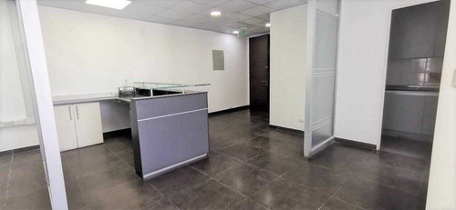 Oficinas - Excelente Ubicación Y Estado
