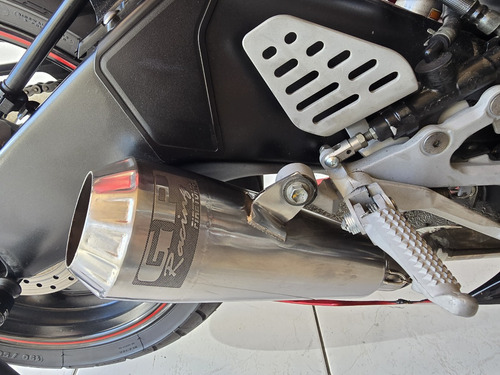 Yamaha Yzf R6 Ano 2011