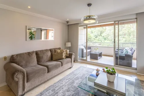 Apartamento En Venta En El Tesoro. Cod V15499