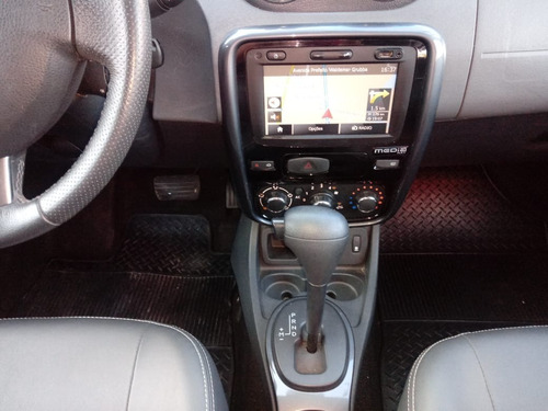 Renault Duster Tech Road At